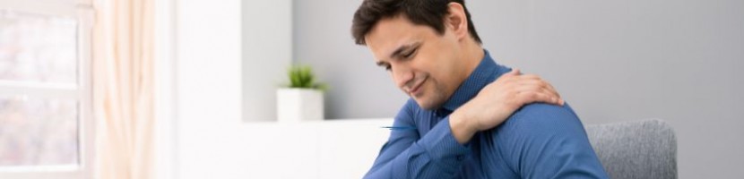 The Power of Ergonomics: Why Your Desk Setup Matters (And 5 Stretches You Can Do Right Now)